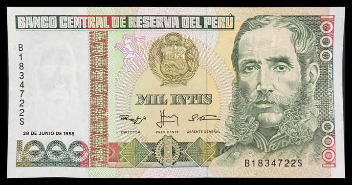 Peru 5000, specimen 451